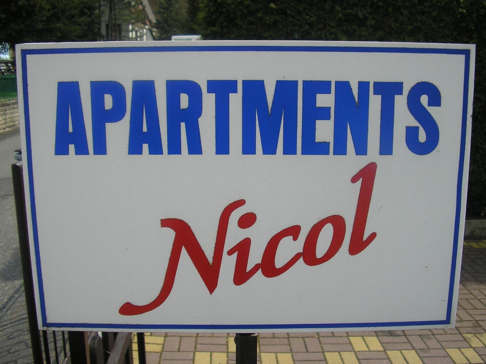 Apartments Nicol كارلوفي فاري المظهر الخارجي الصورة